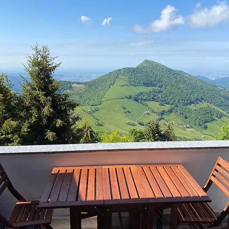 Panorama 1200, In The Heart Of The San Fermo Hills Apartment Adrara San Rocco Exterior photo