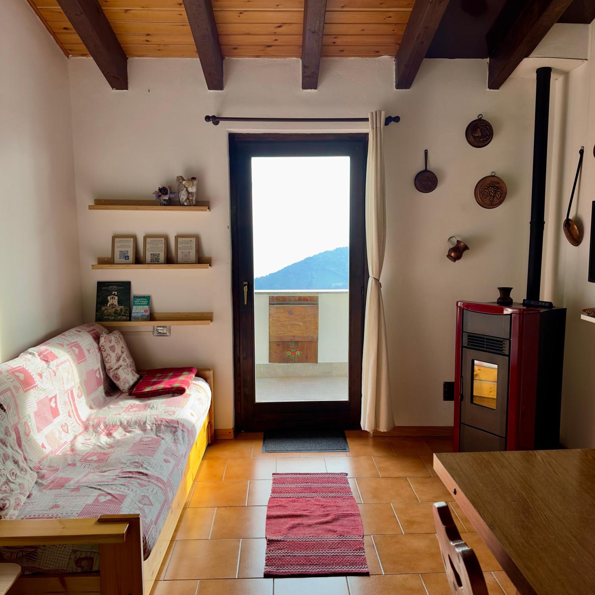 Panorama 1200, In The Heart Of The San Fermo Hills